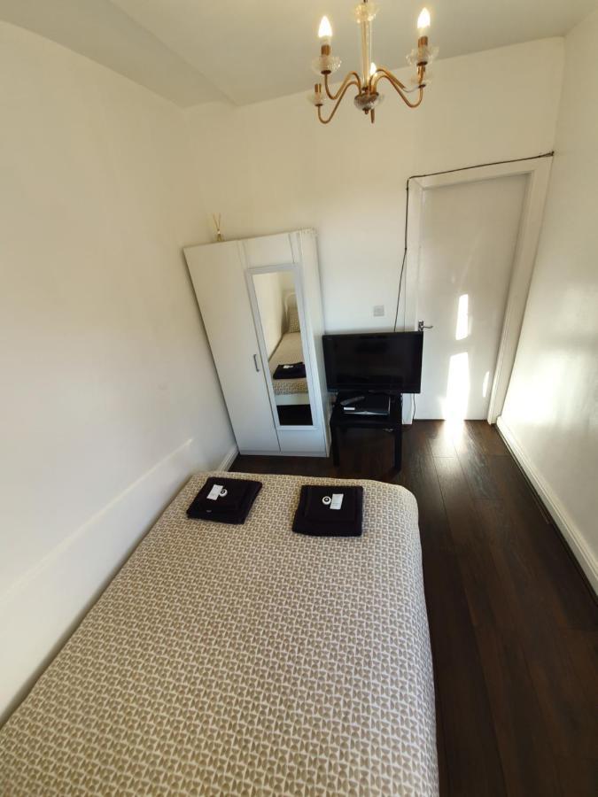 Regent Guest House 伯恩利 外观 照片